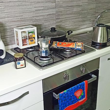 Napoli Pop Chiaia Apartment Екстериор снимка