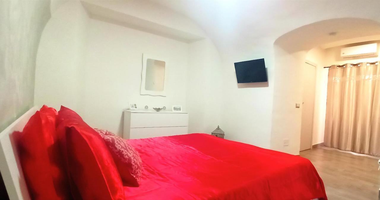 Napoli Pop Chiaia Apartment Екстериор снимка