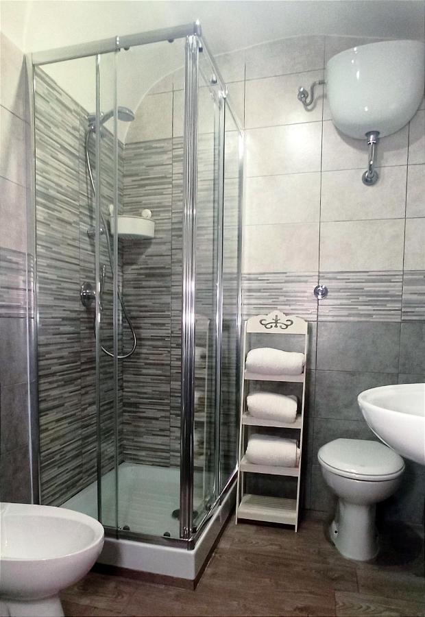 Napoli Pop Chiaia Apartment Екстериор снимка