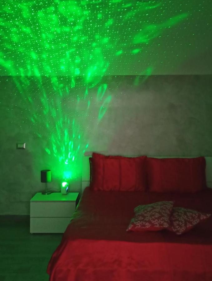 Napoli Pop Chiaia Apartment Екстериор снимка